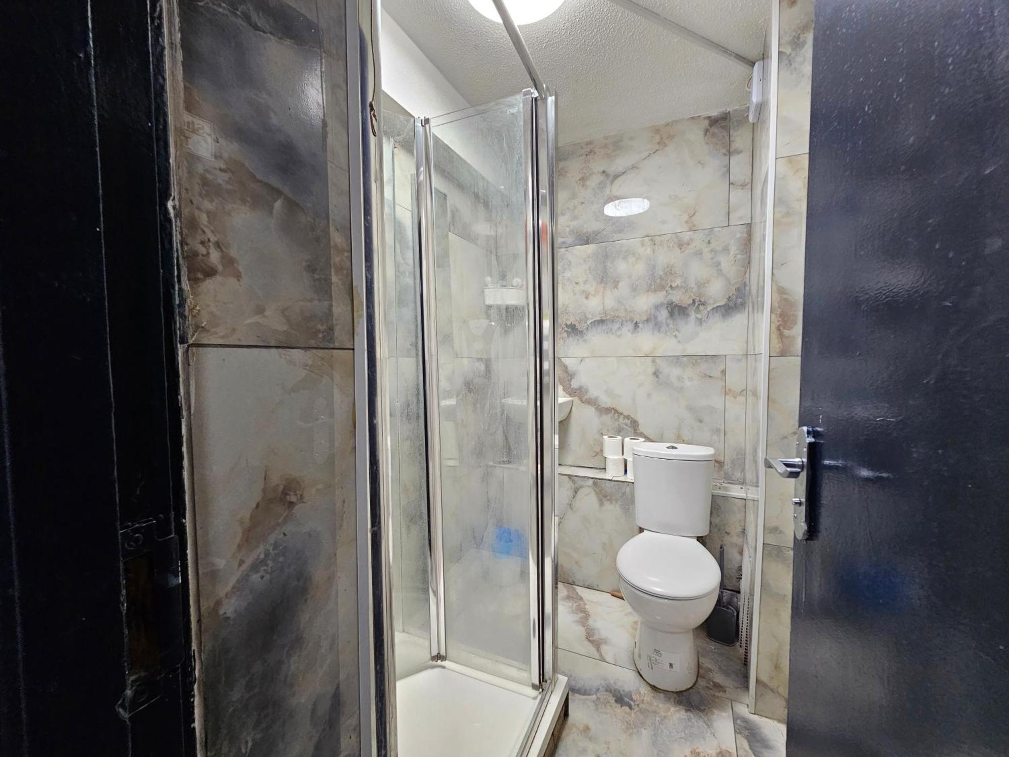 Guest house Wapping London